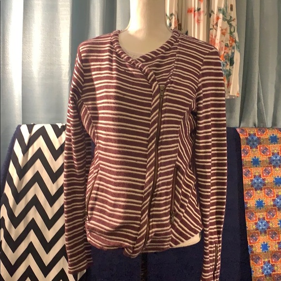 Jacket - Picture 2 of 3